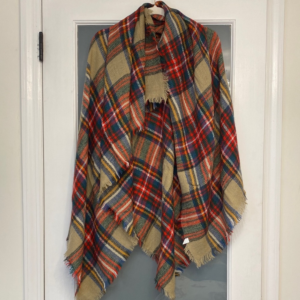Elegant Plaid Women's Scarf/Wrap